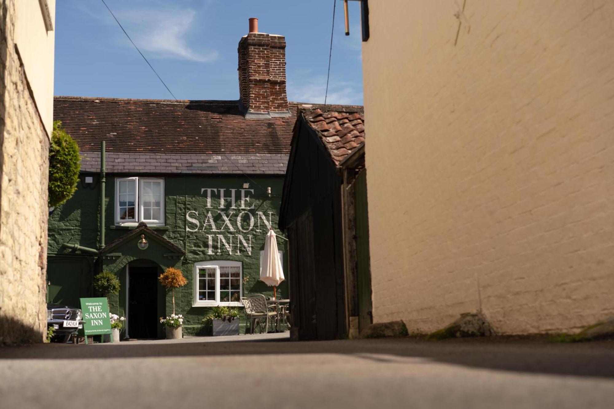 The Saxon Inn Child Okeford Exteriör bild